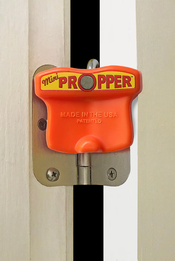 Small door stopper keeping a door open